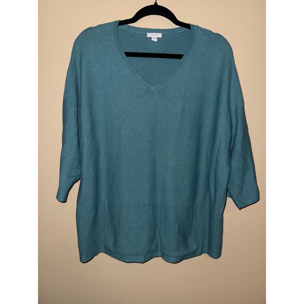 V-Neck Lightweight Pullover Sweater in Teal